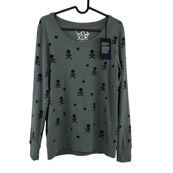 NWT Chaser Skull Star Pullover Crewneck Sweatshirt Size Medium Casual Lounge - Picture 1 of 4